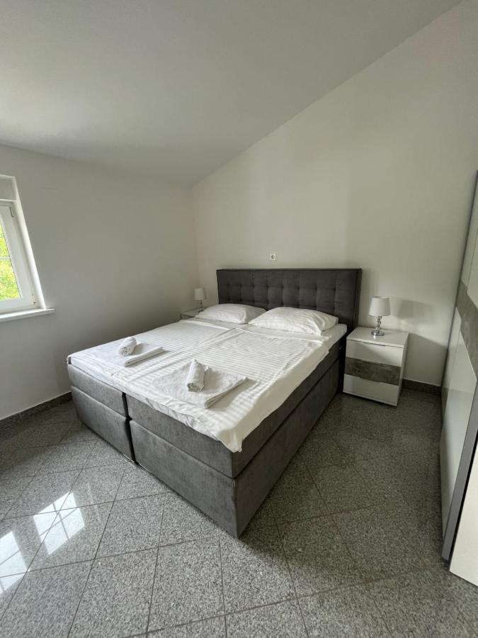 Apartments Adria Crikvenica Luaran gambar