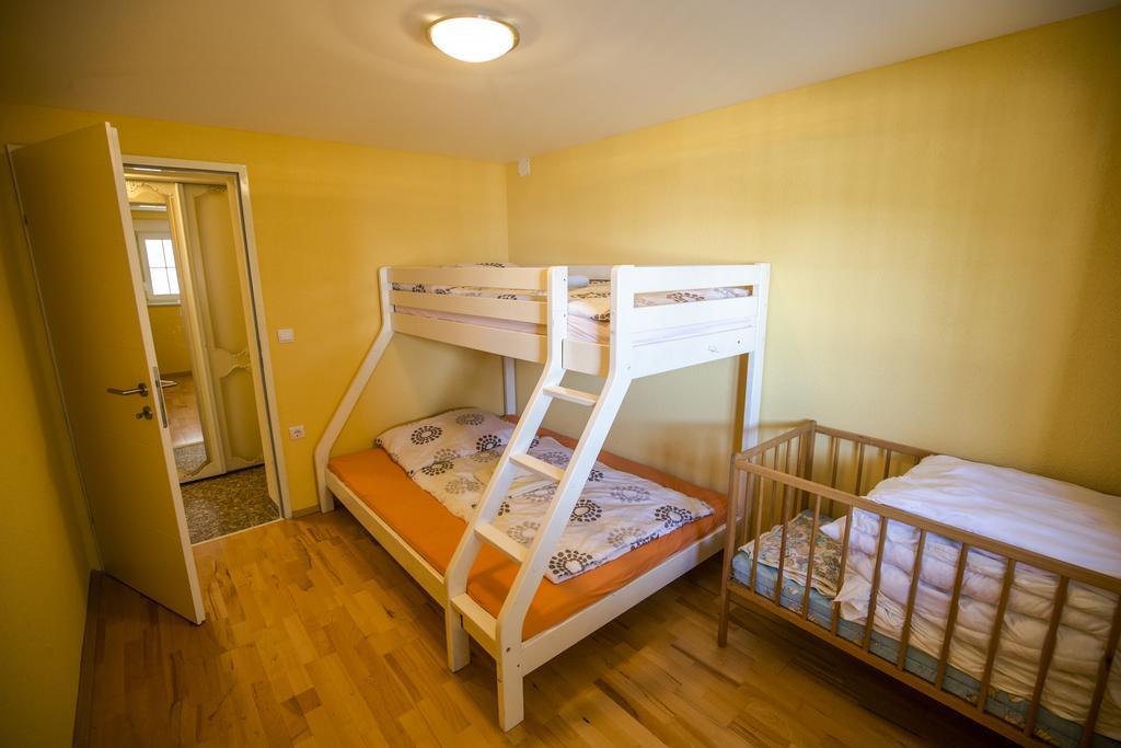 Apartments Adria Crikvenica Luaran gambar