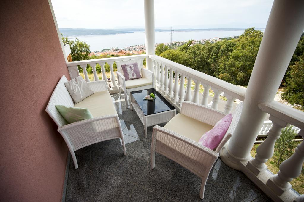 Apartments Adria Crikvenica Luaran gambar